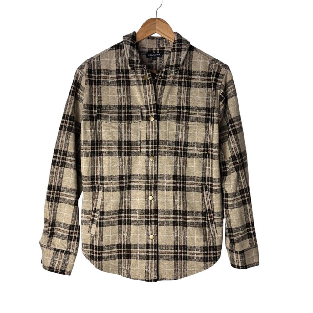 Flag & Anthem Plaid Shacket Button Up Womens Small Tan NWT Pockets Outdoor